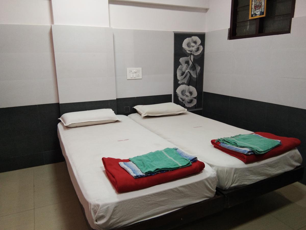 Hotel Sanman Lodge Shimoga Εξωτερικό φωτογραφία